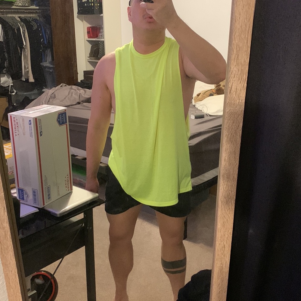 FASHION NOVA MENS MUSCLE CUT OFF TANK TOP LARGE